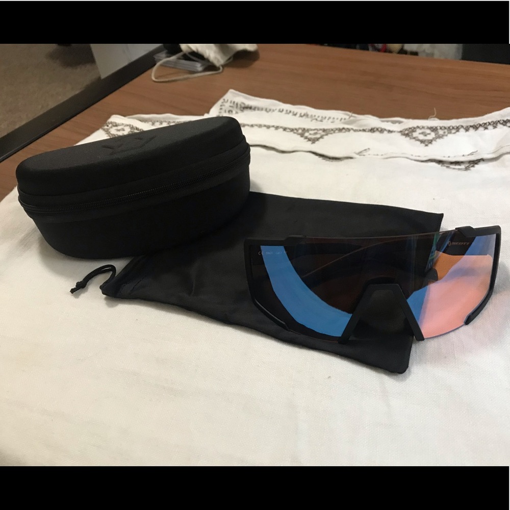 Scott shield sunglasses